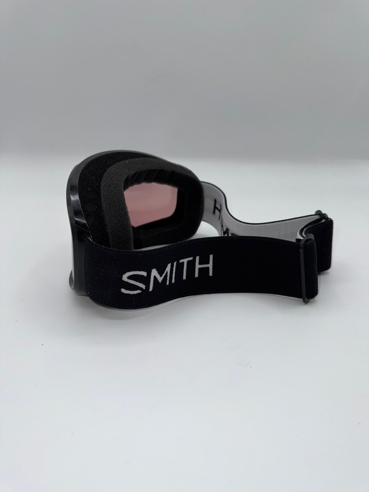 Smith Vogue Black with Ignitor Mirror Lens Size M