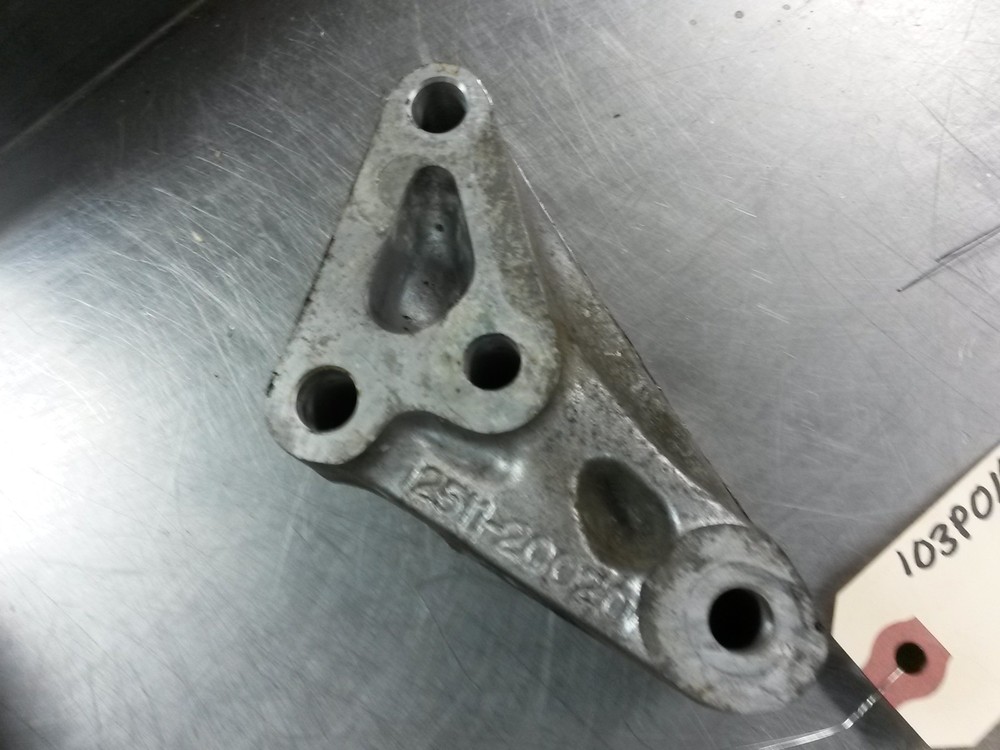 Accessory Bracket For 04-07 Toyota Highlander  3.3