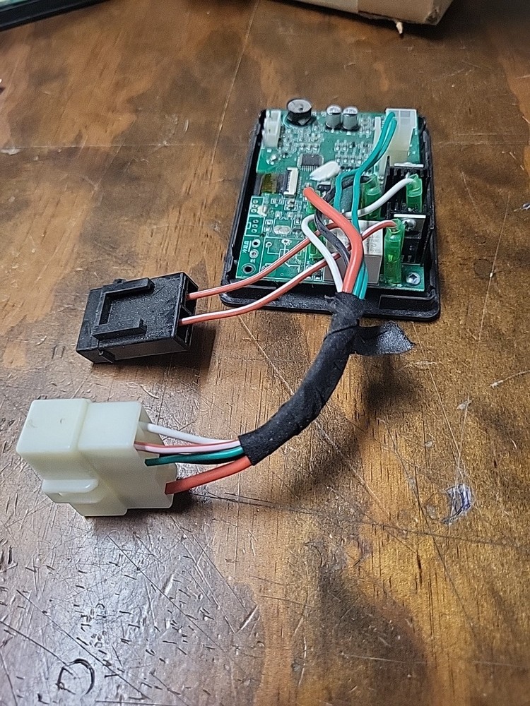 Nomadic air conditioner control unit