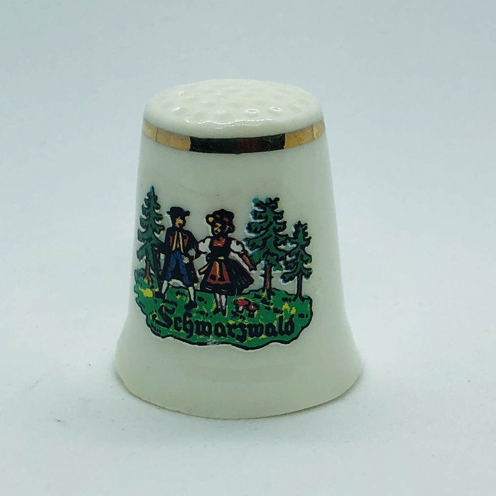 Schwarzwald Germany Souvenir Porcelain Thimble