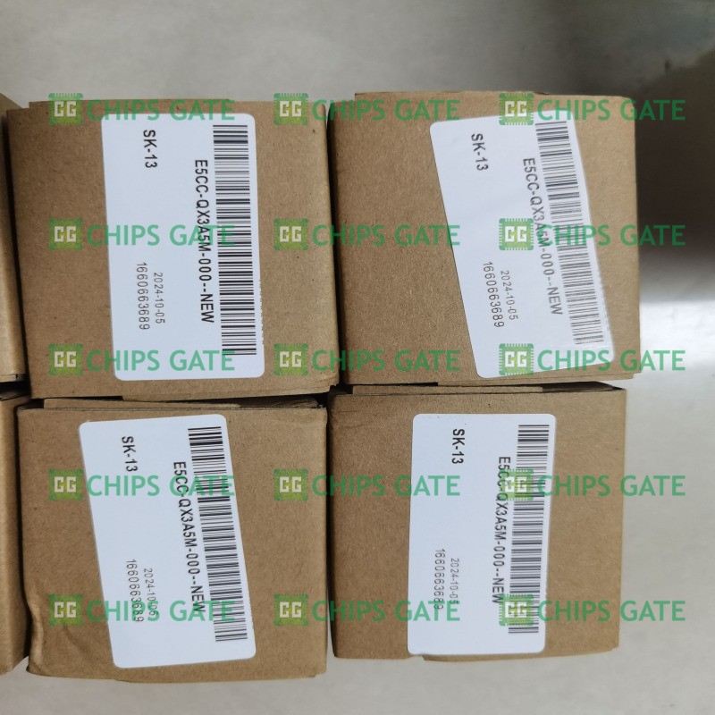 Omron-E5CCQX3A5M000 Digital Temperature Controller