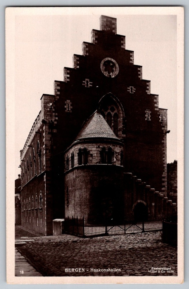 Postcard - Bergen Haakonshallen