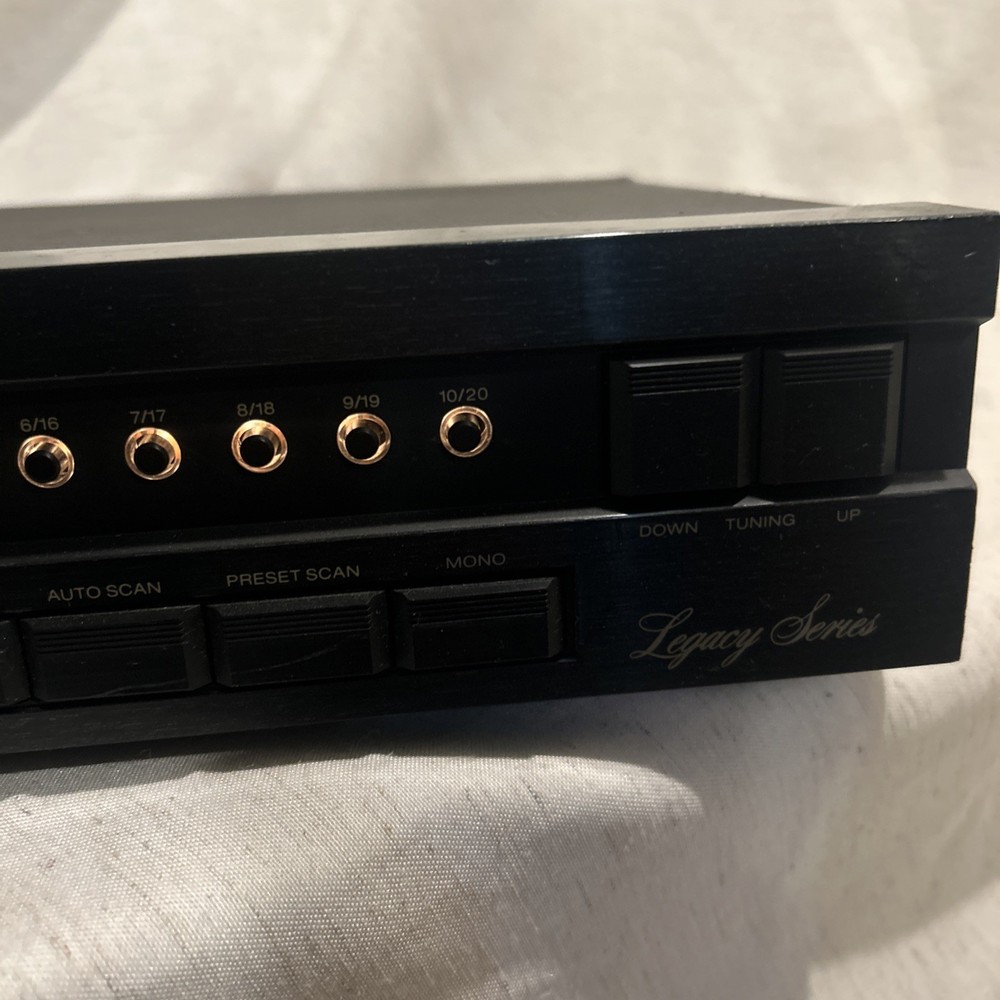 Marantz Legacy Series TR- 2242 Tuner