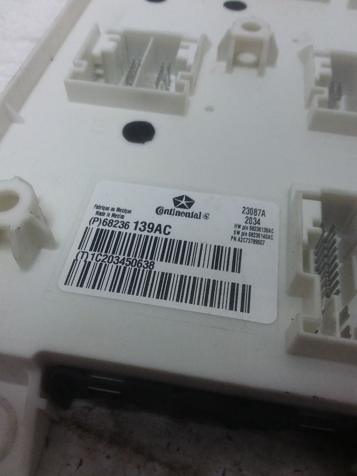 Body Control Module BCM Fits 15 DURANGO 68236139AC