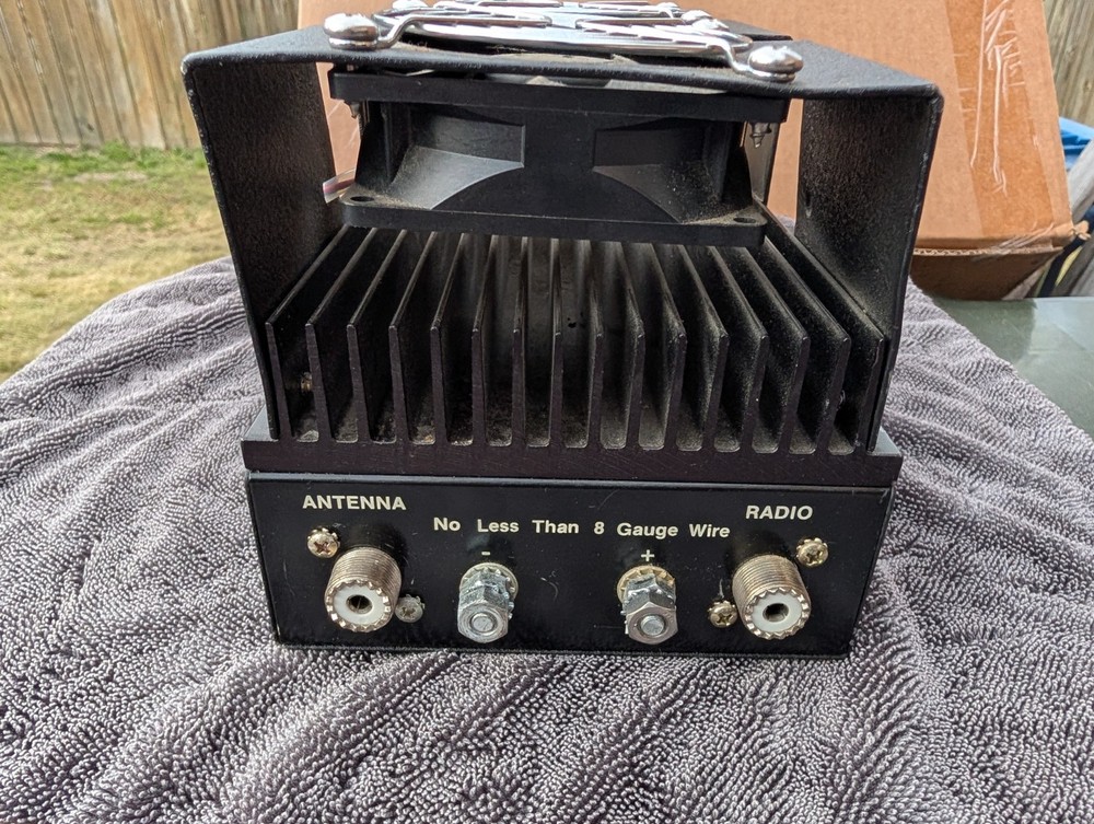 LA900 Amateur Mobile Amplifier