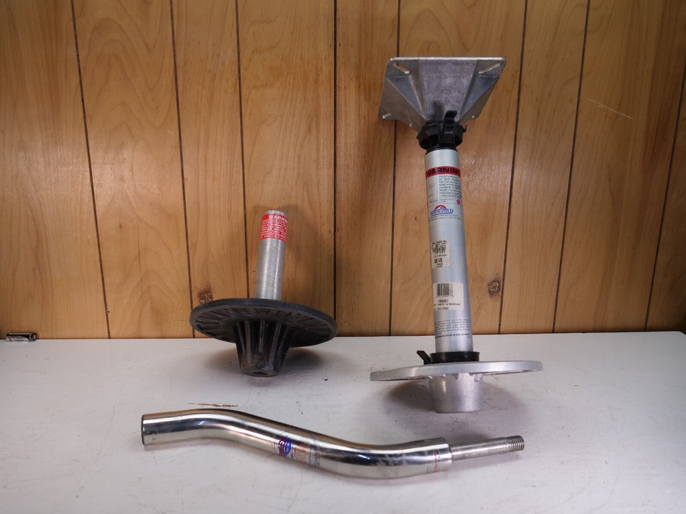 Springfield Marine Seat Base And Post Lot NEW