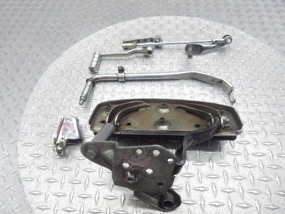 2000 Harley Davidson Special Construction Left Floor Board Shifter Linkage