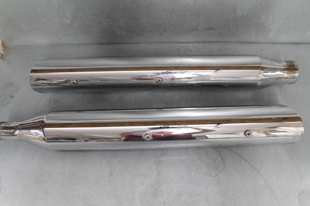 Nice for Harley Davidson 2018+ Softail Mufflers Exhaust 30"