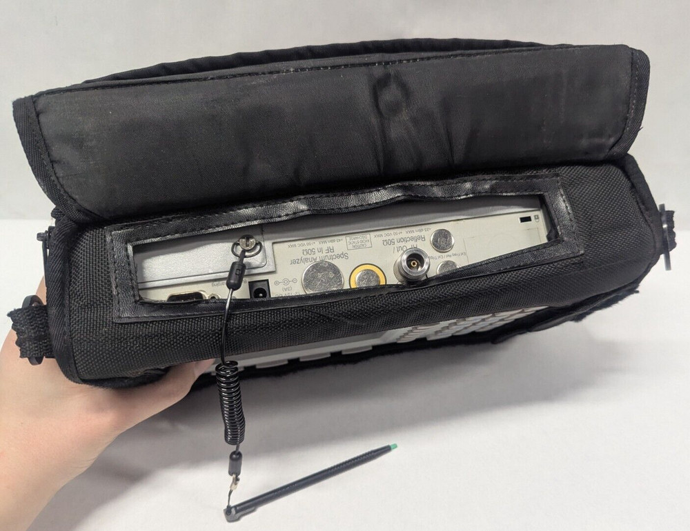 Anritsu S331D: Cable & Antenna Analyzer