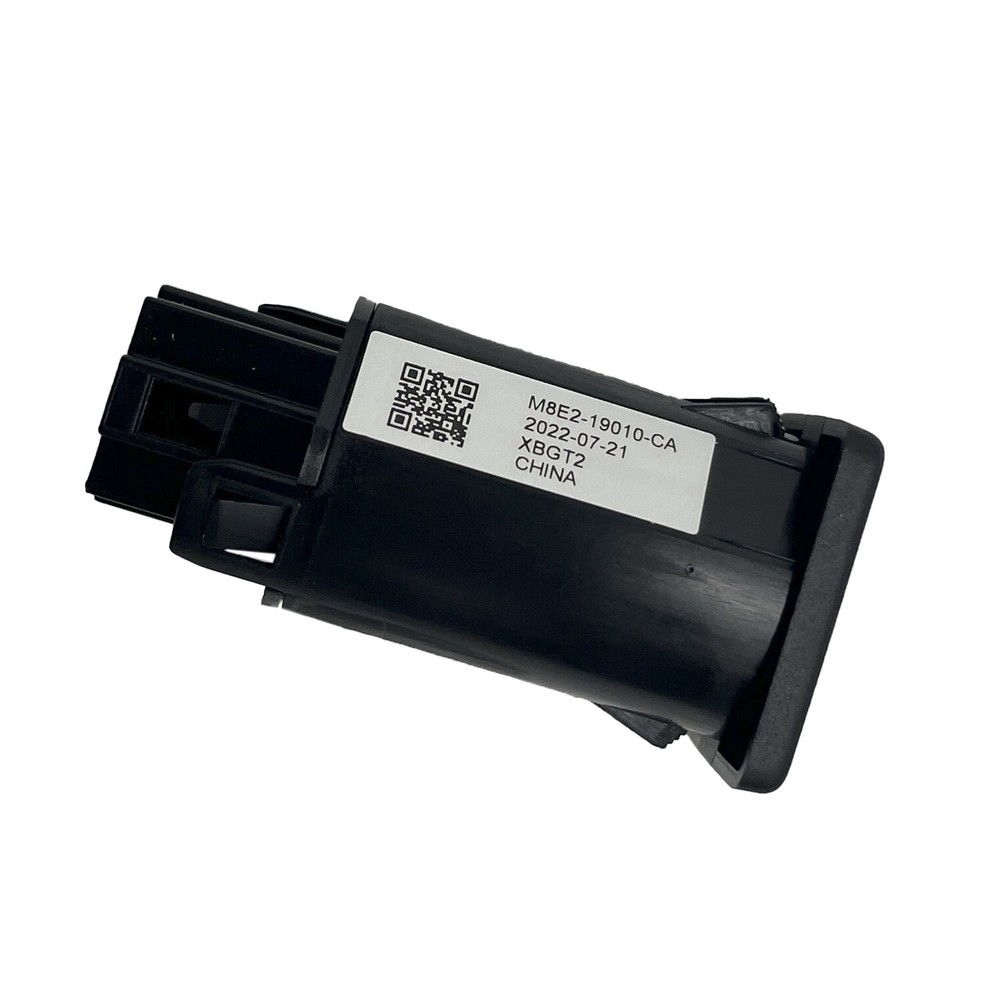 USB-C Socket LR150198 for Land Rover