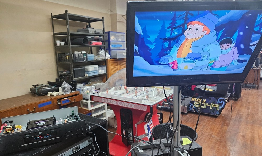 KLH DVD 221 DVD Player NO Remote WORKING