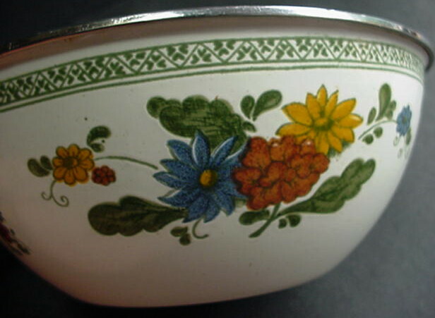 EnamelWare metal Bowl