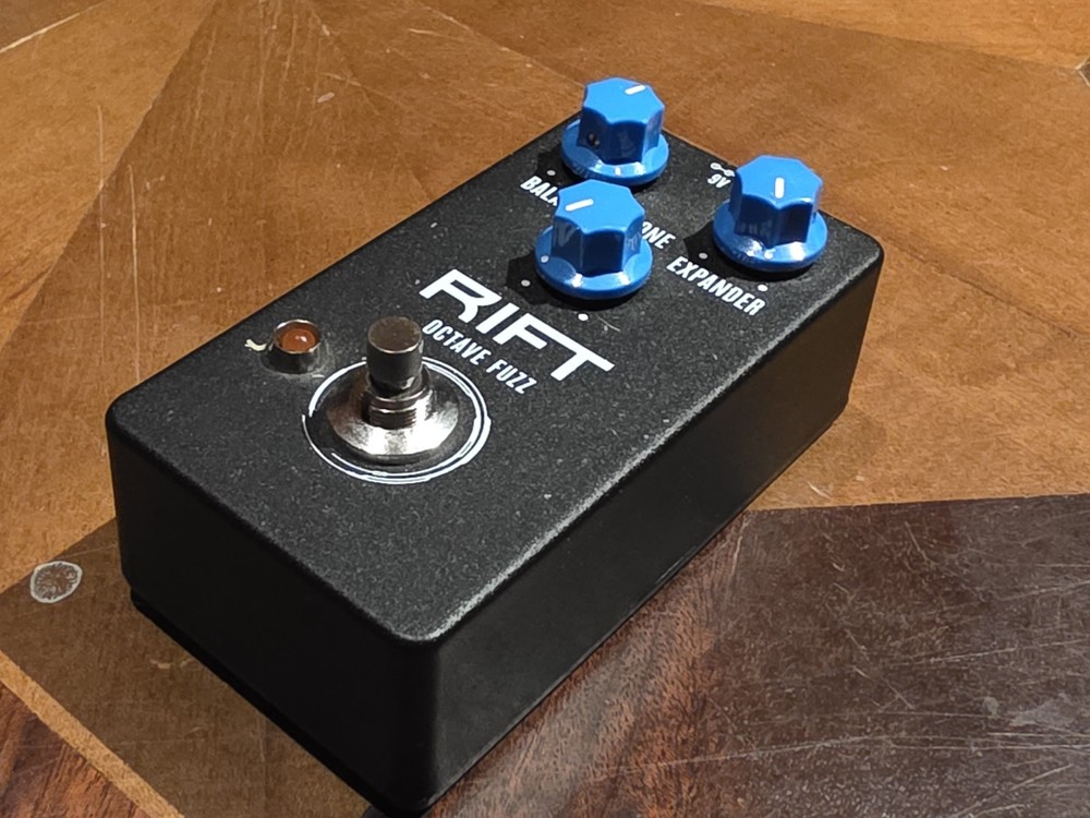 Rift Octave Fuzz Excellent Condition Working Perfectly