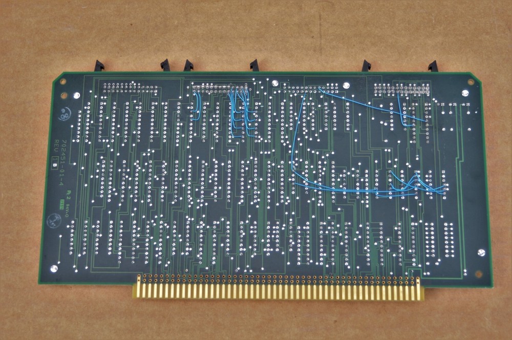 MICROPOLIS VINTAGE DATA S-100 CARD Model 702452-01-4, untested. AS-IS 