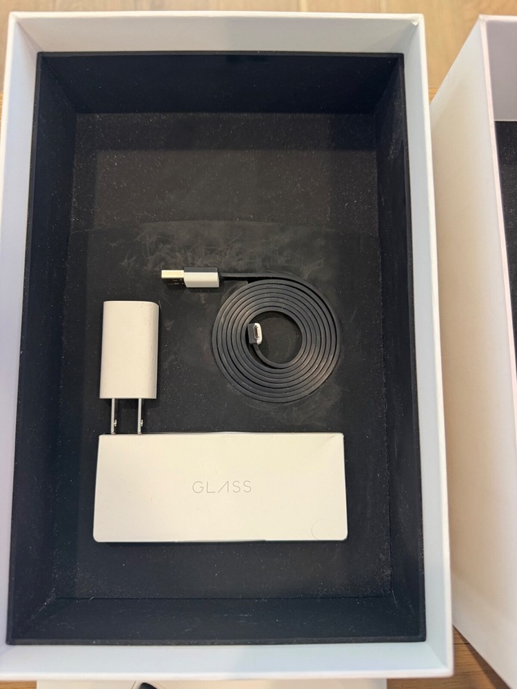 Google Glass XE-C Explorer Edition – Full Kit + Titanium Frame – Charcoal