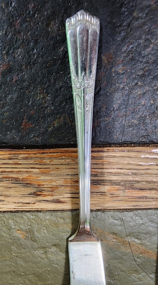 😘 ART DECO c1933 LENOX SILVERPLATED MASTER BUTTER KNIFE 🧈