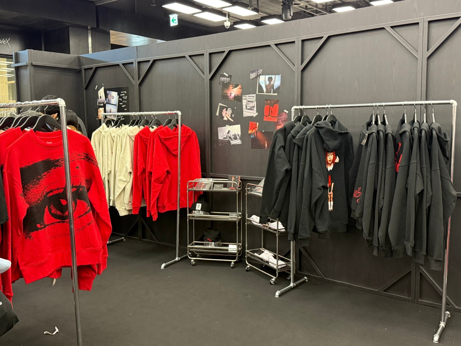 (In stock) JENNIE Ruby 1st Anniversary POP UP [ A YEAR IN RUBY ] OFFICIAL MERCH