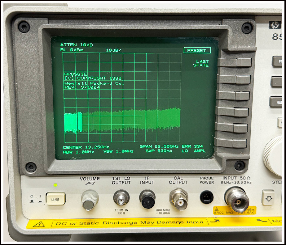 HP Agilent 8563E 26.5 GHz Spectrum Analyzer
