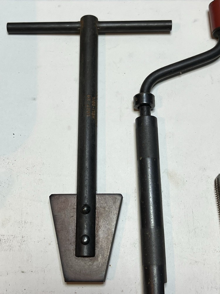 Random Group Of Heli Coil Pieces