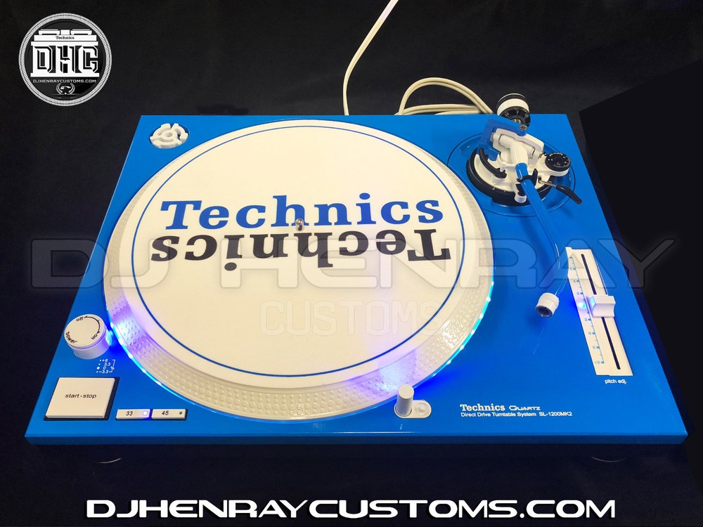 2 custom baby blue Dj Technic SL1200 MK2's Blue halos, Blue leds, custom knobs