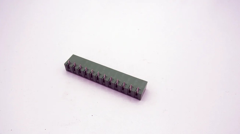 1757349 TERMINAL BLOCK, PCB, 12 POSITION (19/PK)