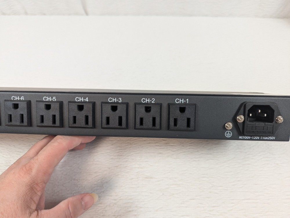 10 Outlets - 1U PDU Rack Mount Power Strip-Network Server Rack - Surge Protector