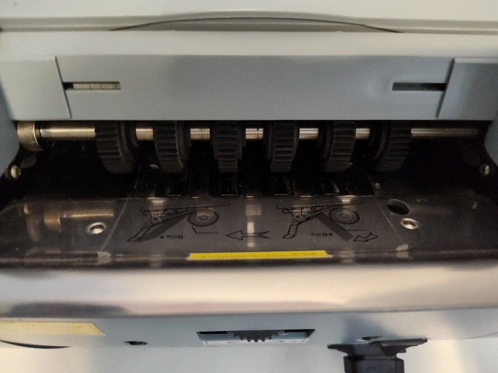 Cassida 5520 UV/MG Back Loading Bill Counter Counterfeit Detection Valucount