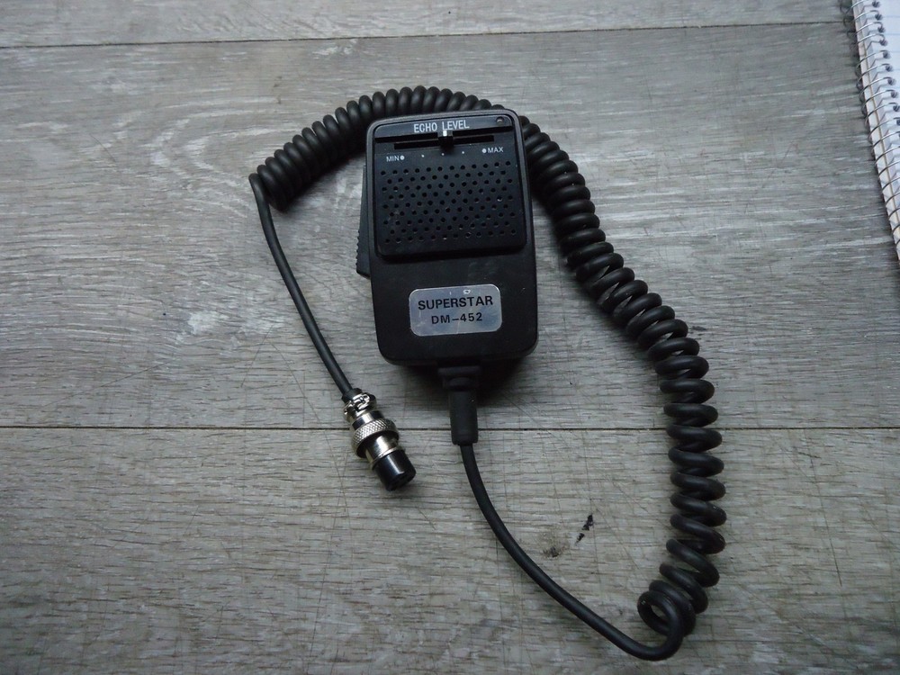 NICE SUPERSTAR DM-452 HAND HELD MICROPHONE