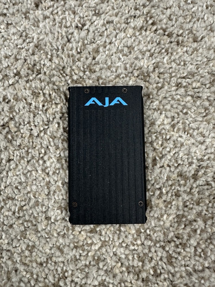 AJA VIDEO Ki Pro Quad Solid State 4K Recorder w/512GB SSD