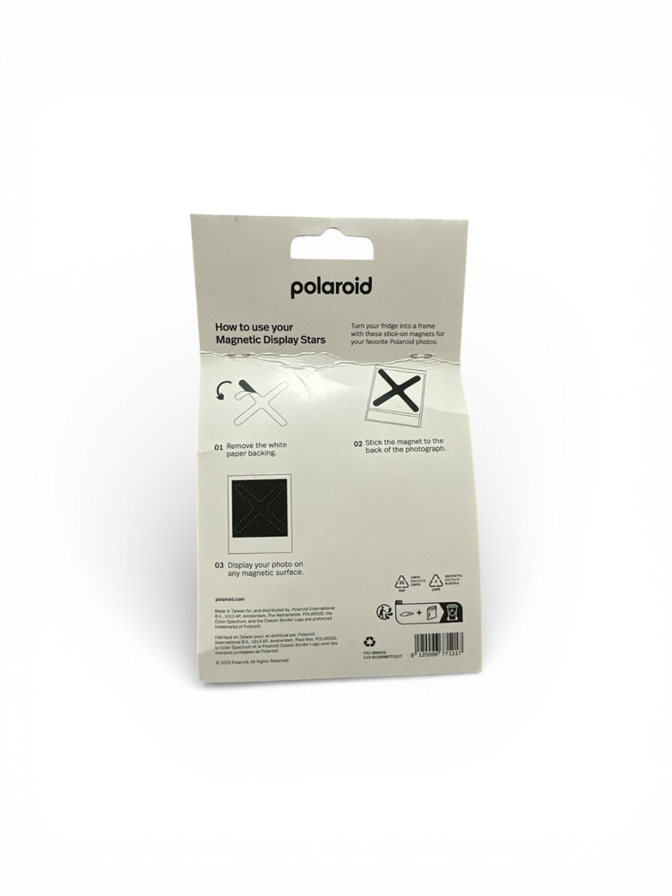 Polaroid Magnetic Stars