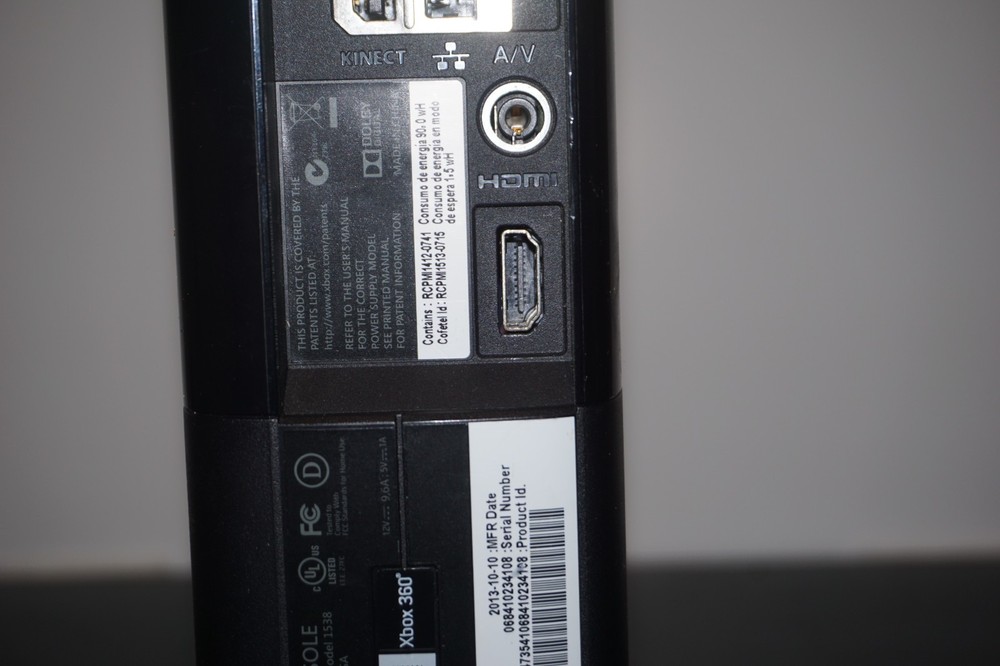 Microsoft Xbox 360 Model 1538 E Console with Kinect - Powers on Sold AS/IS