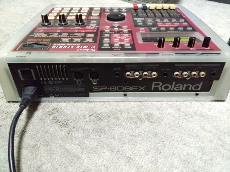 Roland SP-808EX Studio Sampler Multitrack Recorder Drum Machine