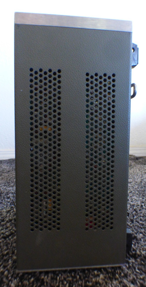 Hewlett Packard HP 8013B Pulse Generator. Used, untested except for plug in.