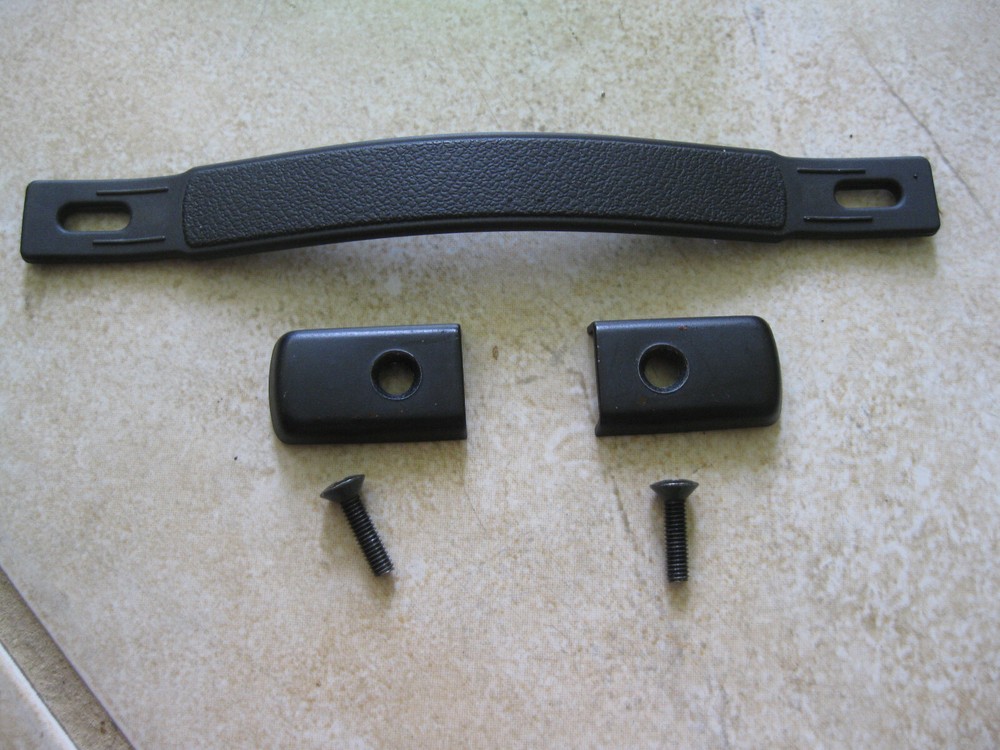 Yaesu FT-847 side carry handle with hardware  in Nice shape