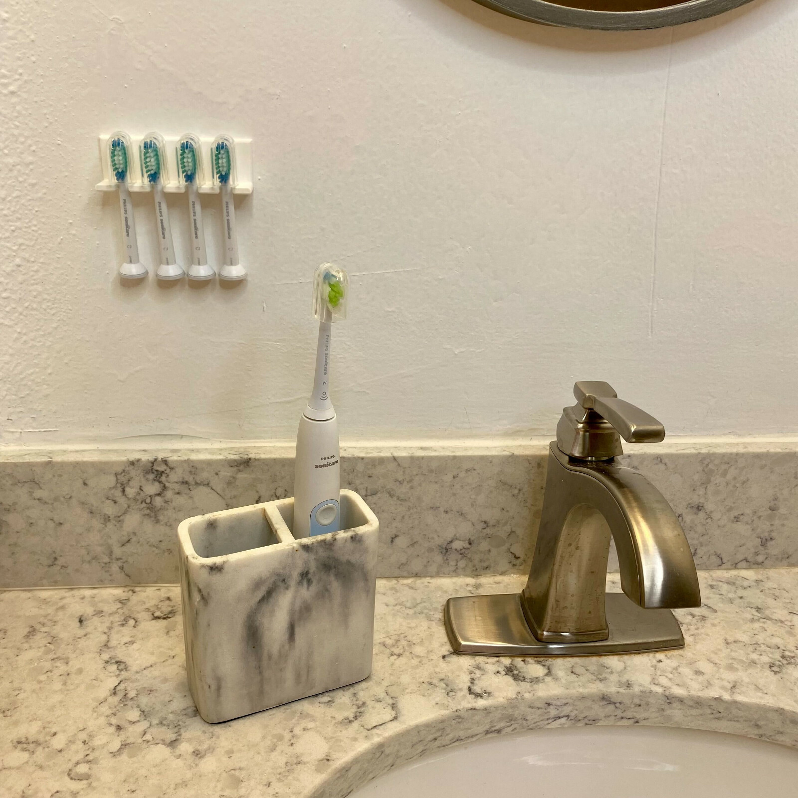 Wall Mount for Toothbrush Head Sonicare & Others Brush Heads