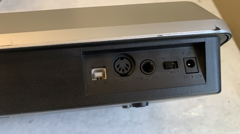 Evolution MK-225C 25-key MIDI controller keyboard USB silver - UNTESTED