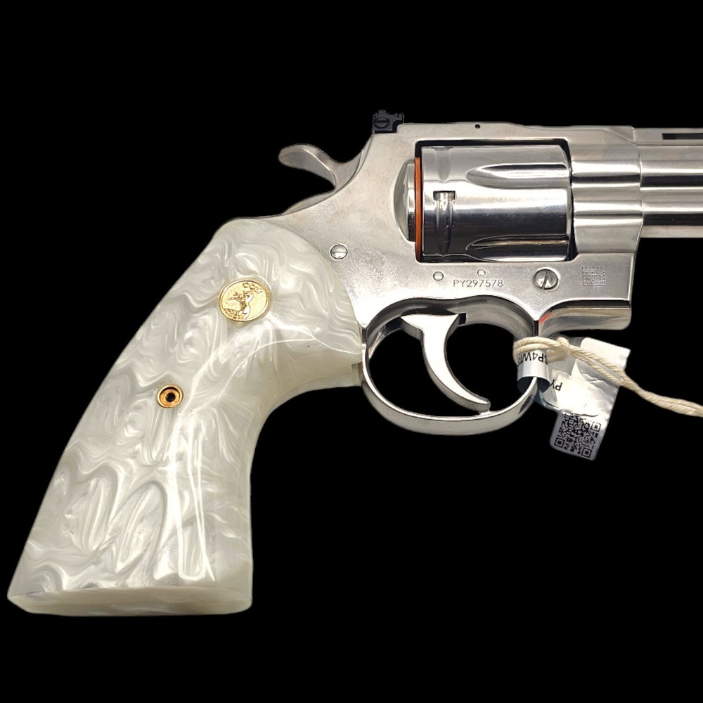 Luxury White Pearl Grips for Colt Python / Anaconda – Models 2019 & Up