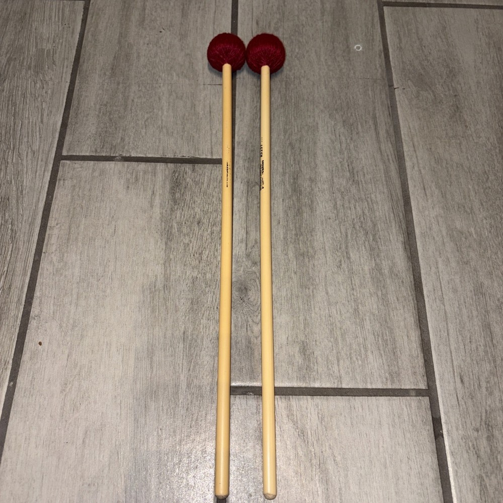 Innovative Percussion Black Fabric Bag with percussion mallets