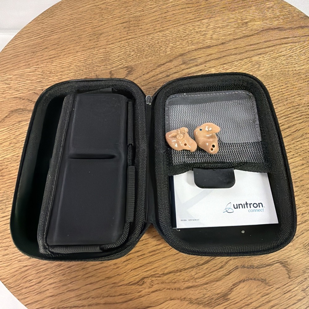 Unitron Hearing Aids In The Ear ITE - Untested