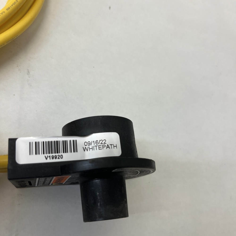 Compressor plug V19920