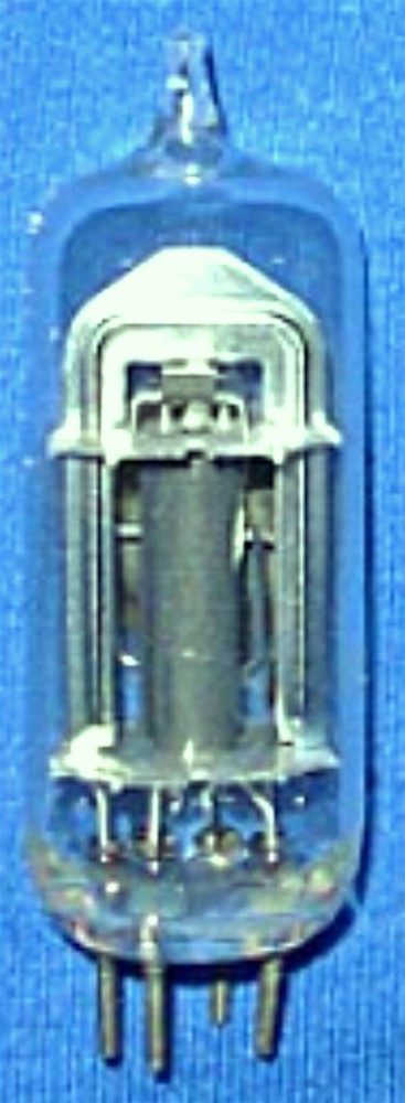 3AV6 TUBE RCA TESTED & BOXED VINTAGE COMMERCIAL SURPLUS