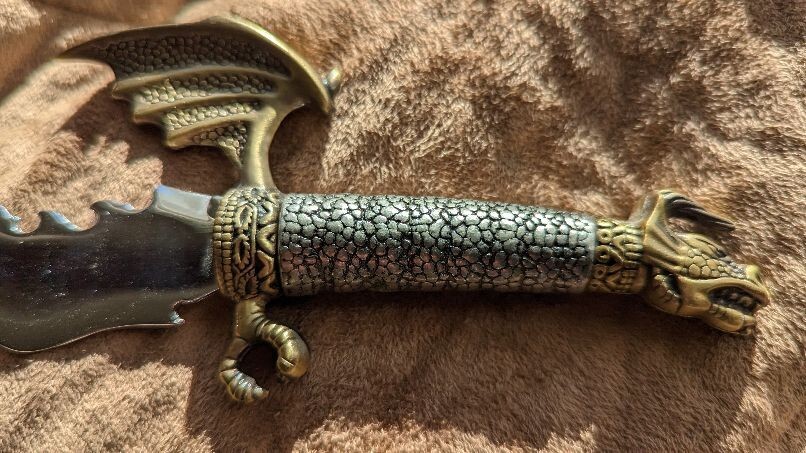 Dragon Dagger Blade Knife Sword with Stand.   preowned
