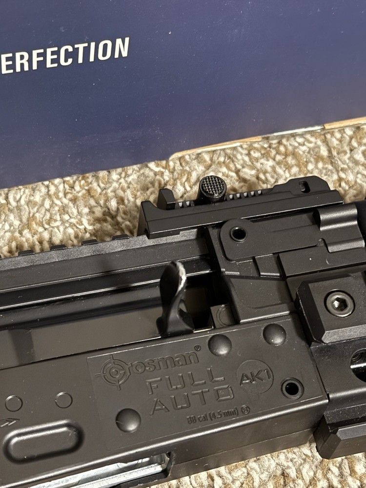 Crosman Ak1