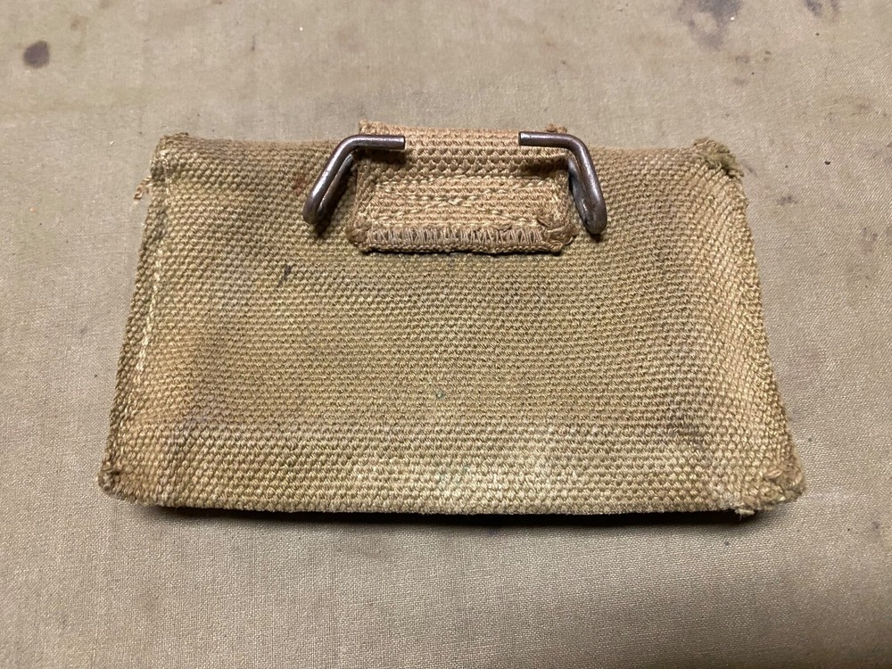 ORIGINAL WWII US ARMY INFANTRY M1942 FIRST AID CARLISLE BANDAGE CARRY BELT POUCH