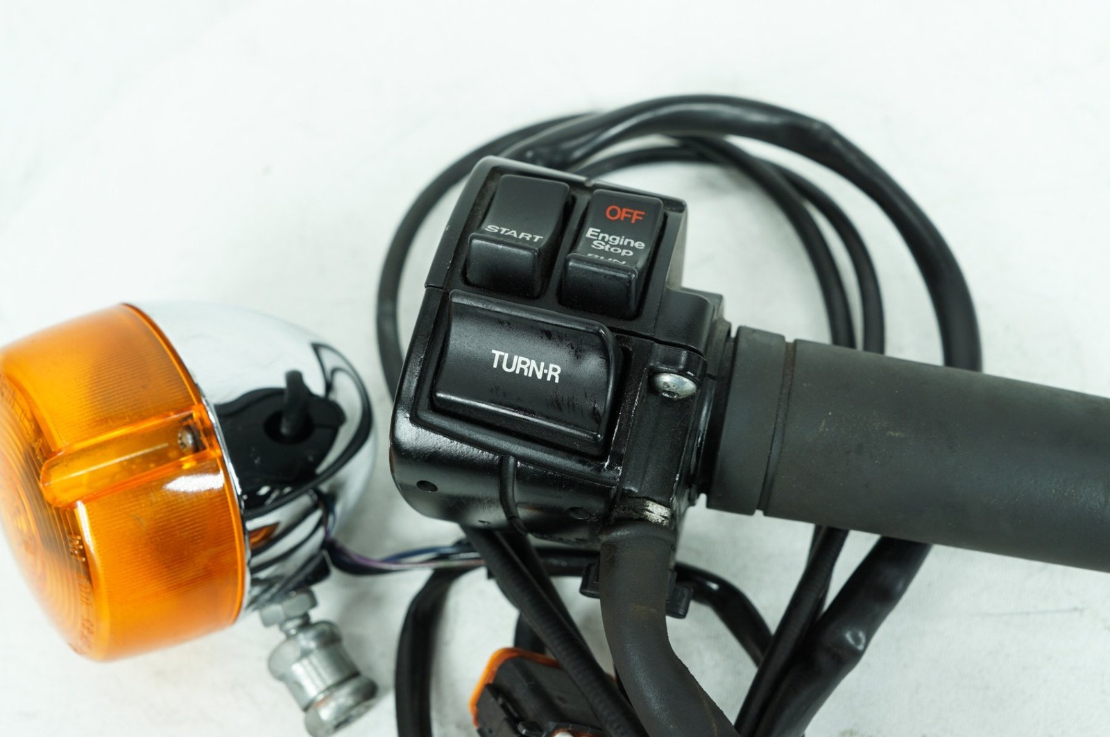 1995 Harley Sportster XL883 Hugger OEM Right Engine Start Kill Switches Controls