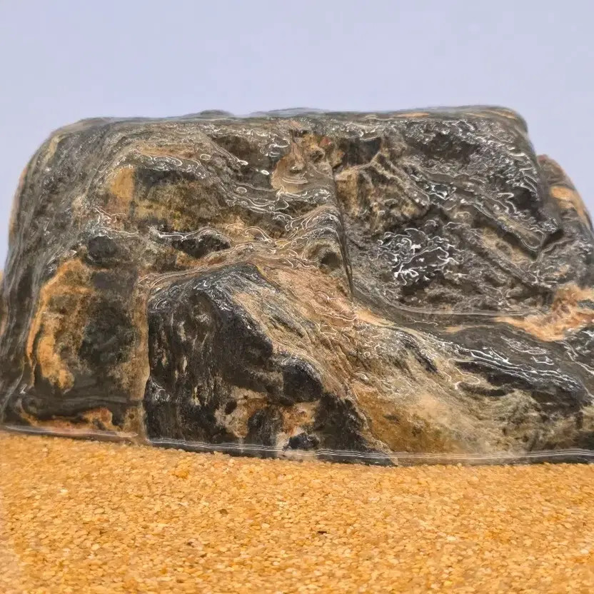 Large Miscellaneous Riverstone, Good Condition, Approx 20×9×4cm