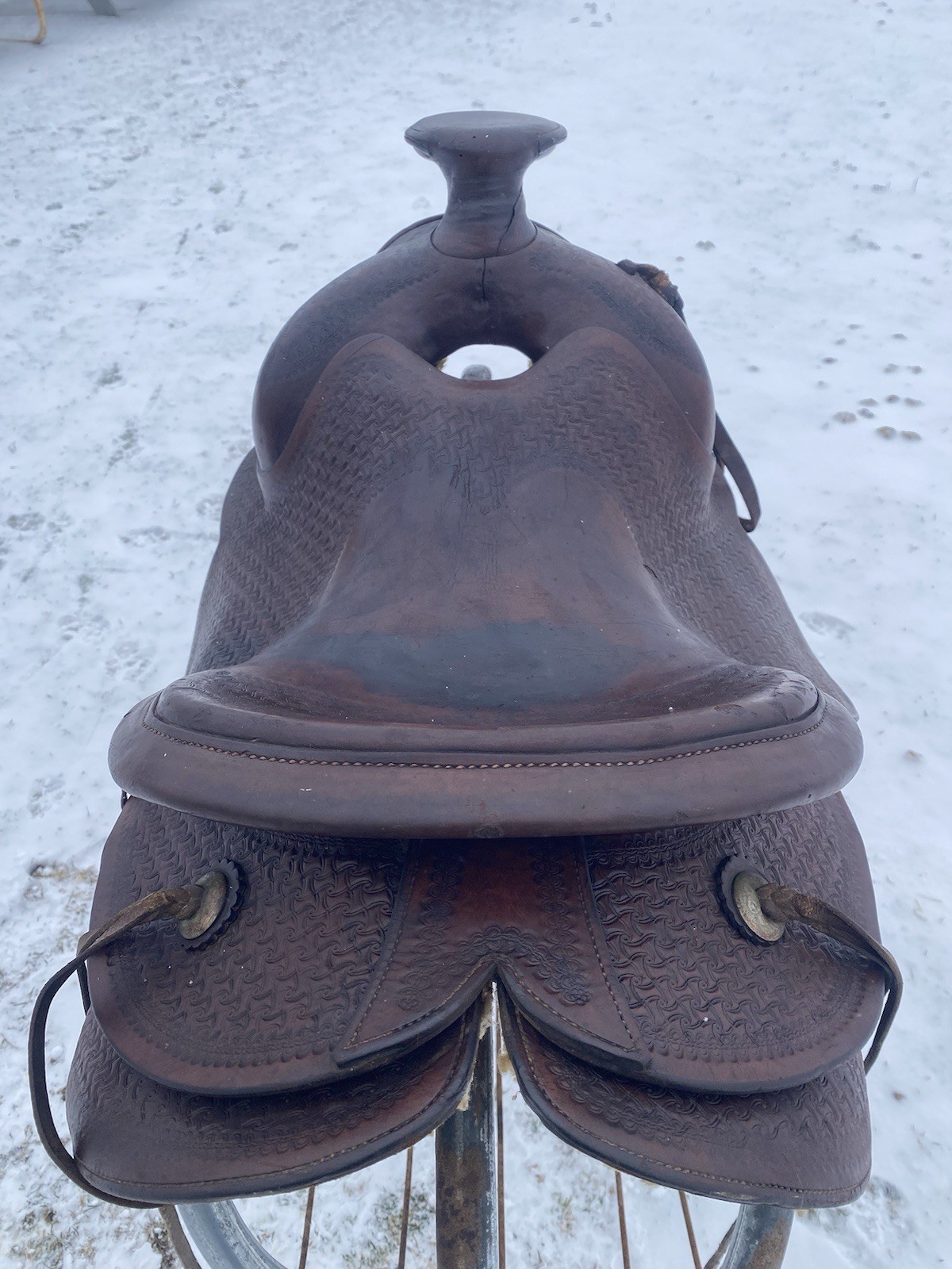 Antique/Vintage 14.5" Texas Tanning / TexTan slick seat roping saddle