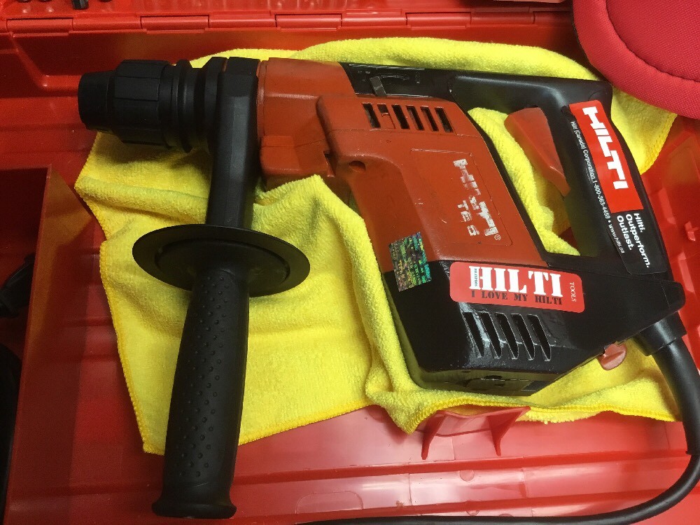 HILTI TE 5 HAMMER DRILL, FREE SID 2-A, REINFORCED HANDLE, BITS, FAST SHIP