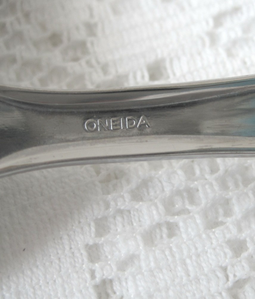 ONEIDA Green Plastic Handle Flatware Lot