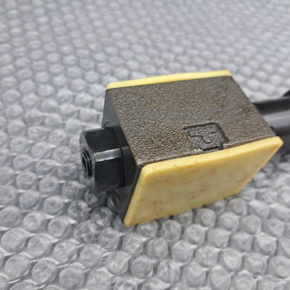 Yuken MRP-01-B-30 Reducing Modular Valve